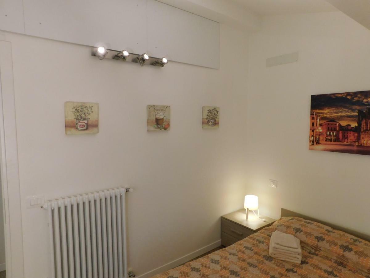 Вилла La Casetta Di S.Lucia Верона Экстерьер фото